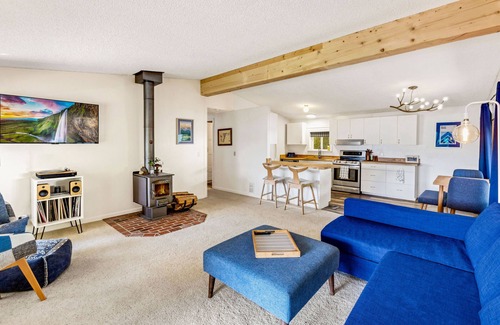 Belfair House | Overlooking Hood Canal Vistas & Private Garden