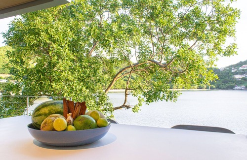 Morne Rouge Villa | Overwater Canopy, Huge Waterfront Verandah, Outdoor Kitchen & Dinning!