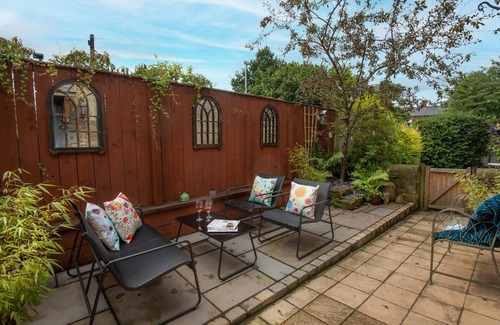 Morpeth House | OWL COTTAGE, family friendly, country holiday cottage in Morpeth
