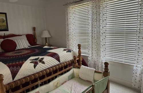 Decatur House | Owl's Nest Retreat
