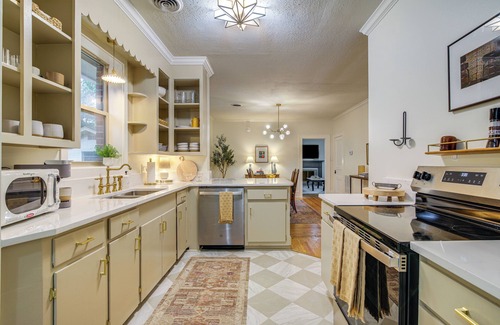 Oxford House | Oxford Home in Historic District: 1 Mi to Ole Miss
