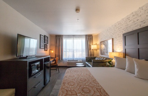 Chico Hotel | Oxford Suites Chico