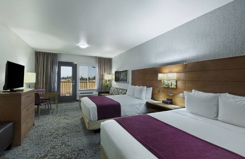 Rohnert Park Hotel | Oxford Suites Sonoma County