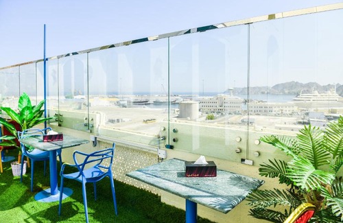 Muscat Hotel | OYO 137 Marina Hotel