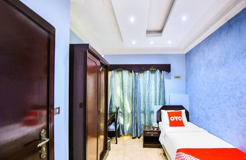 Muscat Hotel | OYO 137 Marina Hotel