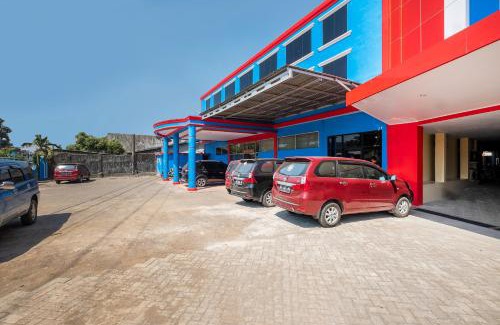 Biringkanya Hotel | OYO 1633 Hotel Darma Nusantara 3