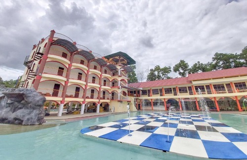 Singkawang Hotel | OYO 3196 Hotel Taman Cinta