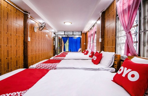 Bang Len Hotel | OYO 402 Raknatee Resort