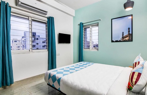 Serilingampally House | OYO 45707 Comfort Stay Kantivanam Colony