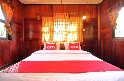 Kamphaeng Saen Hotel | OYO 476 Ban Rimnam Resort