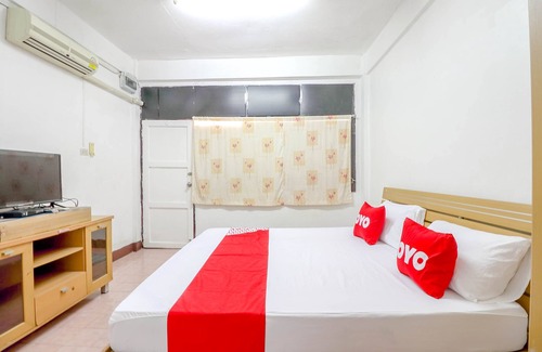 Phasi Charoen Hotel | OYO 525 MRT Phetkasem 48 Place