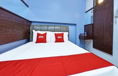 Kuala Terengganu Hotel | OYO 768 Fajar Baru Boutique Hotel