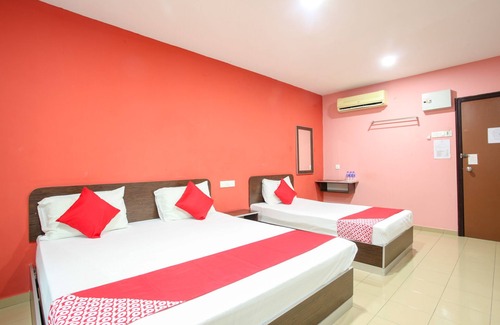 Taman Kolej Perdana Hotel | OYO 89539 Hotel Siswa