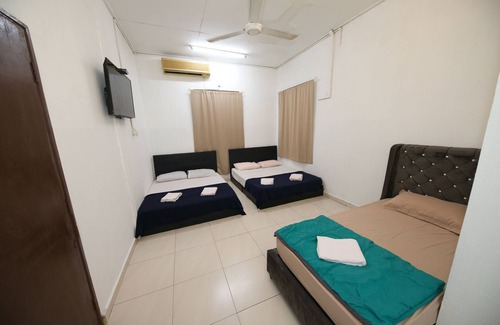Kampung Telaga Nibong Hotel | OYO 89925 Innap Kota Bharu