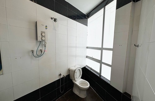 Mentakab Hotel | OYO 91010 Furich Hotel