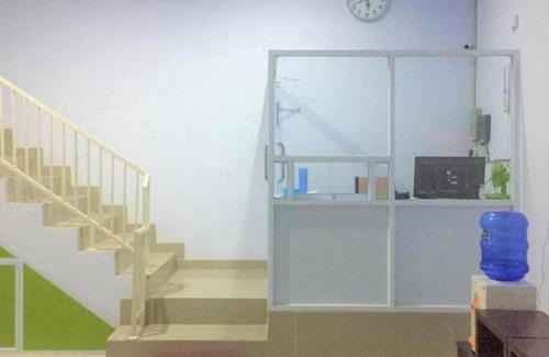 Parepare Hotel | OYO 93169 Bnb Homestay