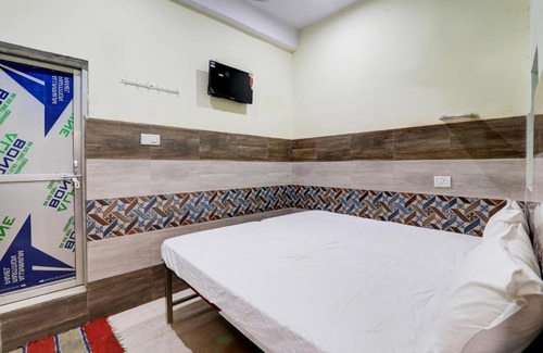 Renukoot Hotel | OYO Balaji Guest House