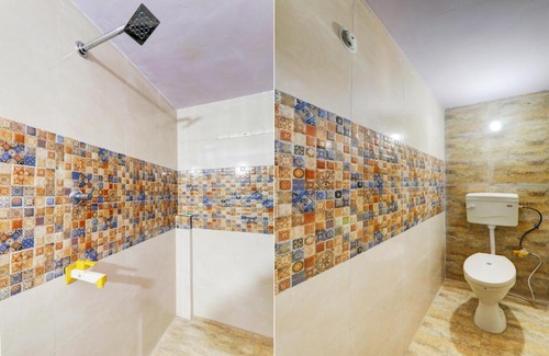 Renukoot Hotel | OYO Balaji Guest House