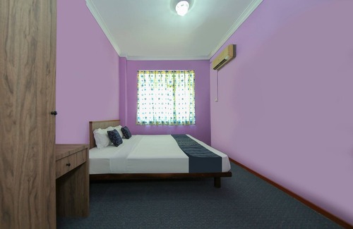 Pangkor Island Hotel | OYO Capital O 89876 Safari Hotel