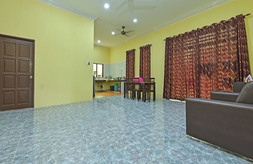 Kampung Gertak Seratus House | OYO Home 90607 Casaria Besut