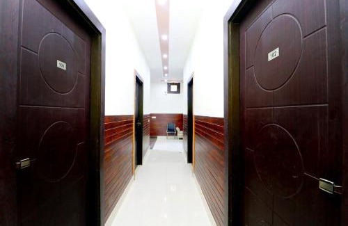 Kurukshetra Hotel | OYO Hotel Chanderlok