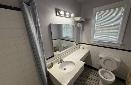 Danville Hotel | OYO Hotel Economy Inn US-29 Danville