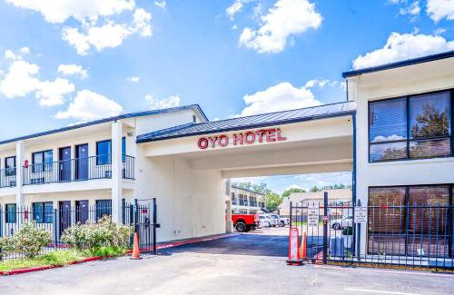 FM 1960 Hotel | OYO Hotel Houston N Fm-1960 Champions TX