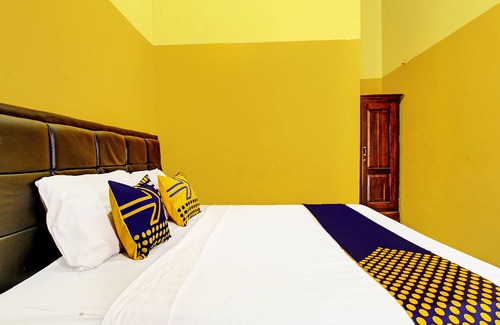 Klaten Selatan Hotel | OYO Life 2546 Griya Widya Syariah