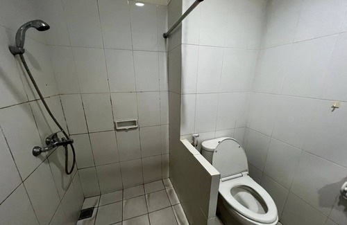 Kuningan Hotel | OYO Life 2884 Wisma Jatnika Syariah