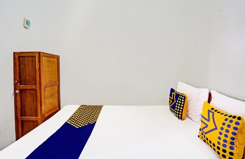 Mojokerto Hotel | OYO Life 91866 Paradise Ok Kost Syariah