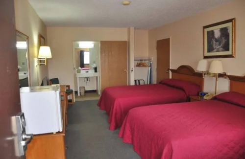 Malden Hotel | OYO Malden Airport Inn