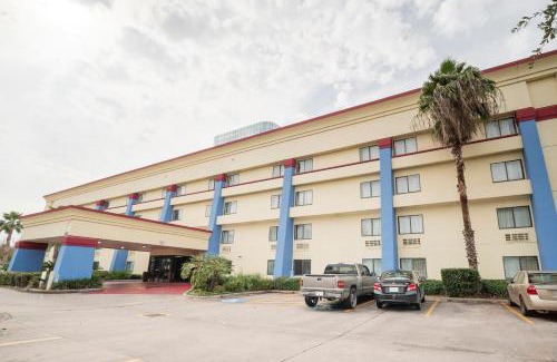Greater Greenspoint Hotel | OYO Townhouse Houston Airport North