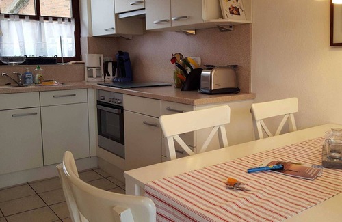 Goting House | Oystercatcher, Guatingwai 12 FH 2