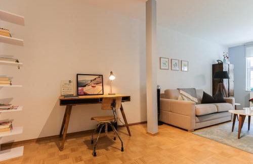 Erfurt Old Town Apartment | P13