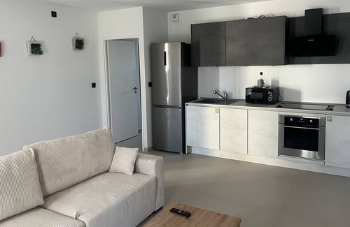 Juvignac Apartment | P2 Standing, Climatisation, Internet Résidence Sécurisée Piscine