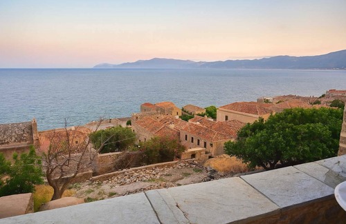 Monemvasia Apartment | Pablito House-Seaview Monemvasia Fortress Dream Suite