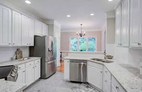 Atlanta House | Pacific Avenue
