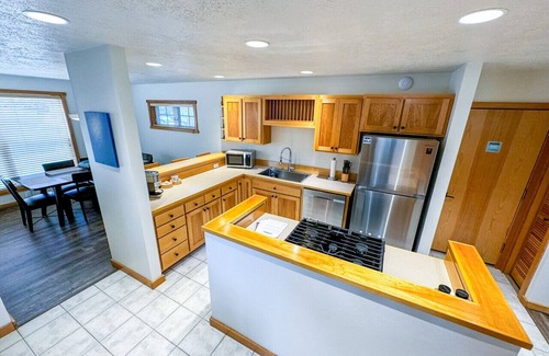 Shorepine Village House | Pacific City Serenity: Private Path to Beach