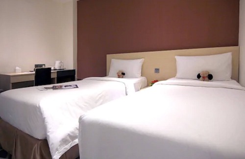 City Centre Hotel | Pacific Express Hotel Central Market