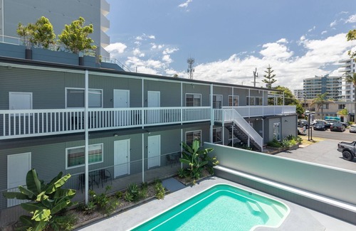 Forster House | Pacific Motel 08 - Free WiFi