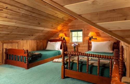 Confluence Bed & Breakfast | Paddler's Lane Retreat
