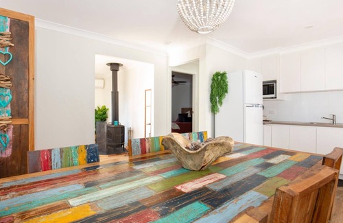 Culburra Beach House | Pagoda @ Culburra - Pet Friendly - Newly Renovated