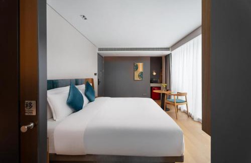 Yuzhong Hotel | Pagoda Hotel Of SSAW ChongQing International Land-sea