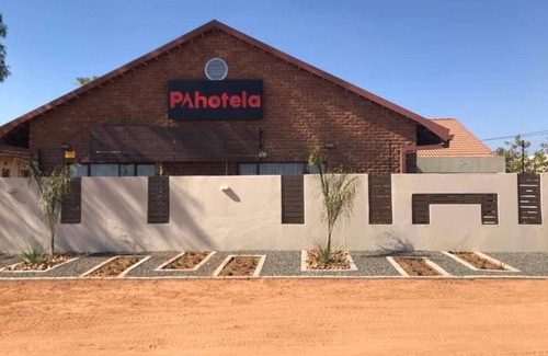 Palapye House | Pahotel Bed & Breakfast