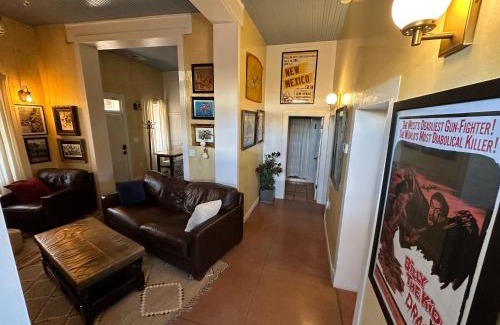 Albuquerque Bed & Breakfast | Painted Lady Bed & Brew