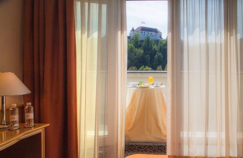 Velenje Hotel | Paka