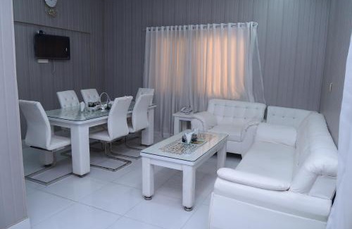 Sukkur Hotel | Pakistan Club Inn Hotel