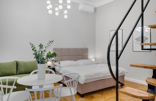 Old Town Apartment | Palace Apartments
