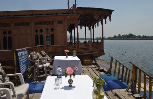Nagin Bagh Hotel | Palace Heights