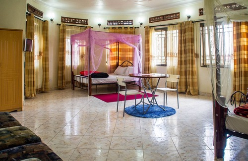 Mbarara House | Palace Hotel